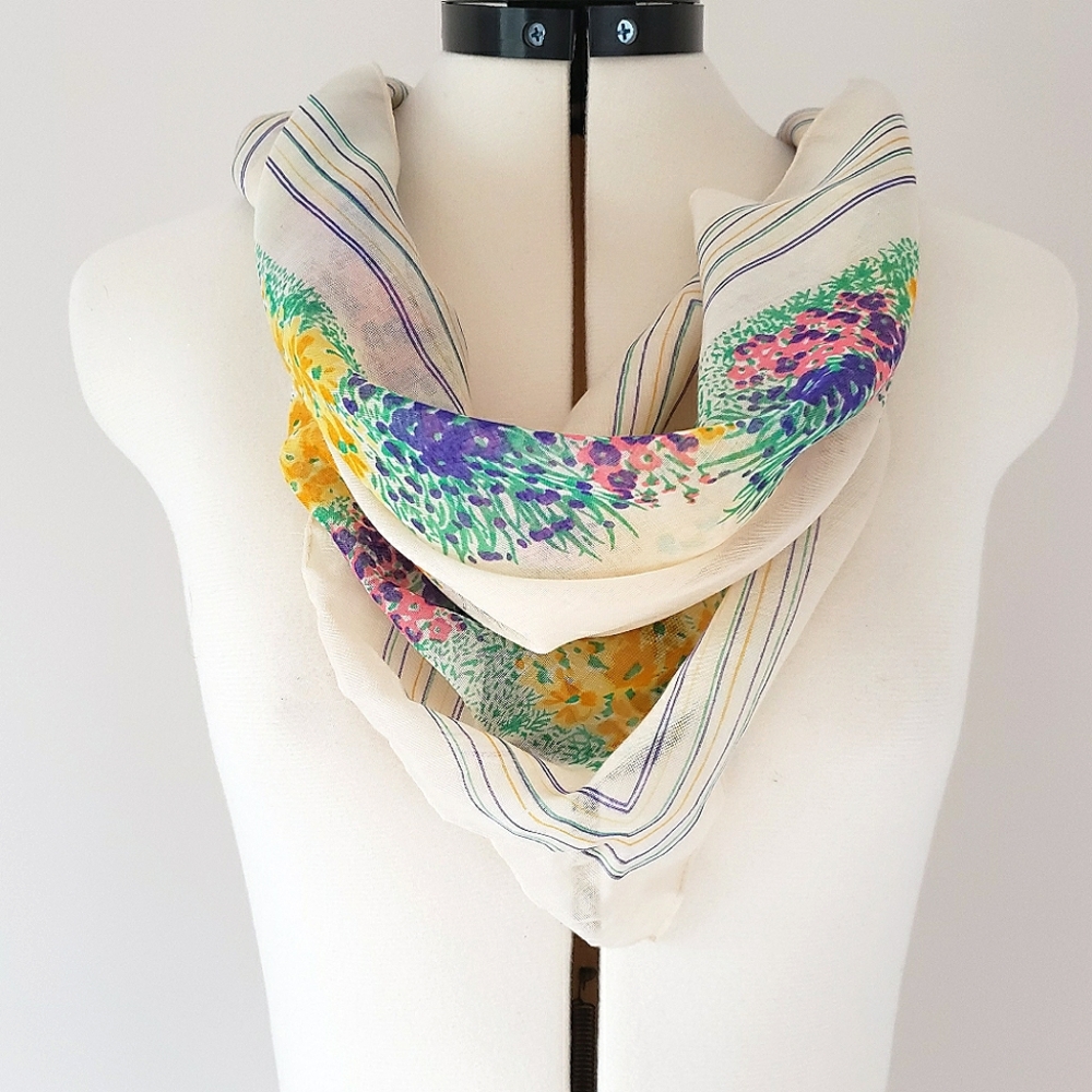 1970s Vintage Scarf 100 % Acrylic made in Japan